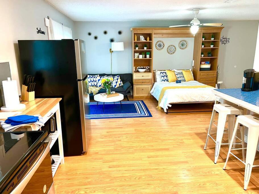 탤러해시 Town & Country Hideaway - 1Br/1Ba, 20 Min Famu/Fsu 아파트 외부 사진